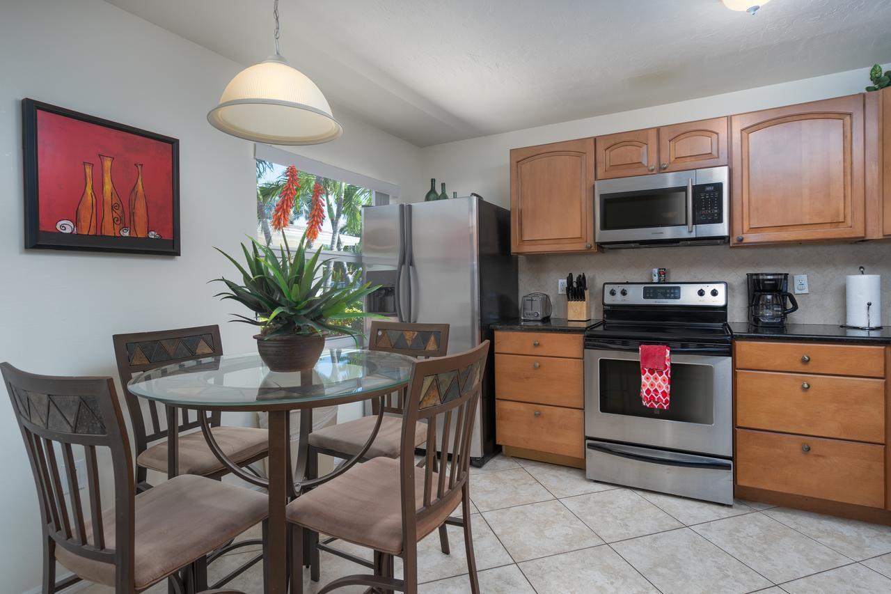 Gulf Breeze Condos Fort Myers Beach Exterior foto