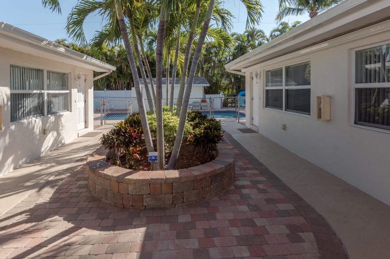 Gulf Breeze Condos Fort Myers Beach Exterior foto