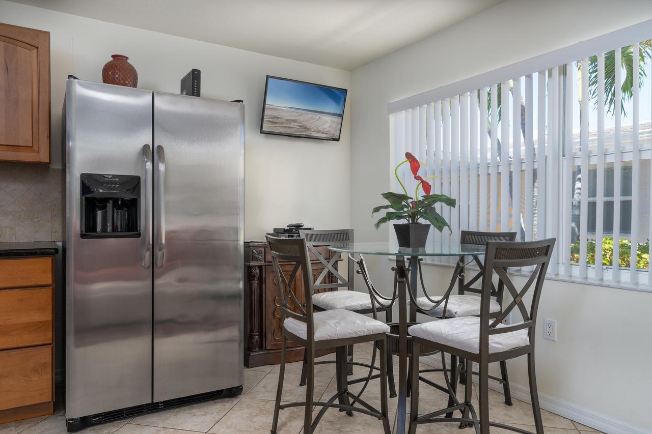 Gulf Breeze Condos Fort Myers Beach Exterior foto